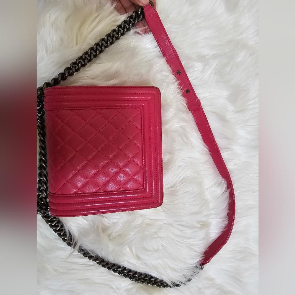 Chanel Mini Boy Bag - Picture 13 of 17